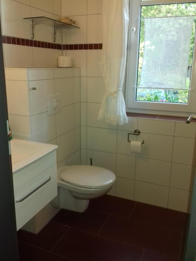 Fewo 1 Waren Mueritz - Haus Buchen Am Tiefwarensee - 1 Zi Kültér fotó